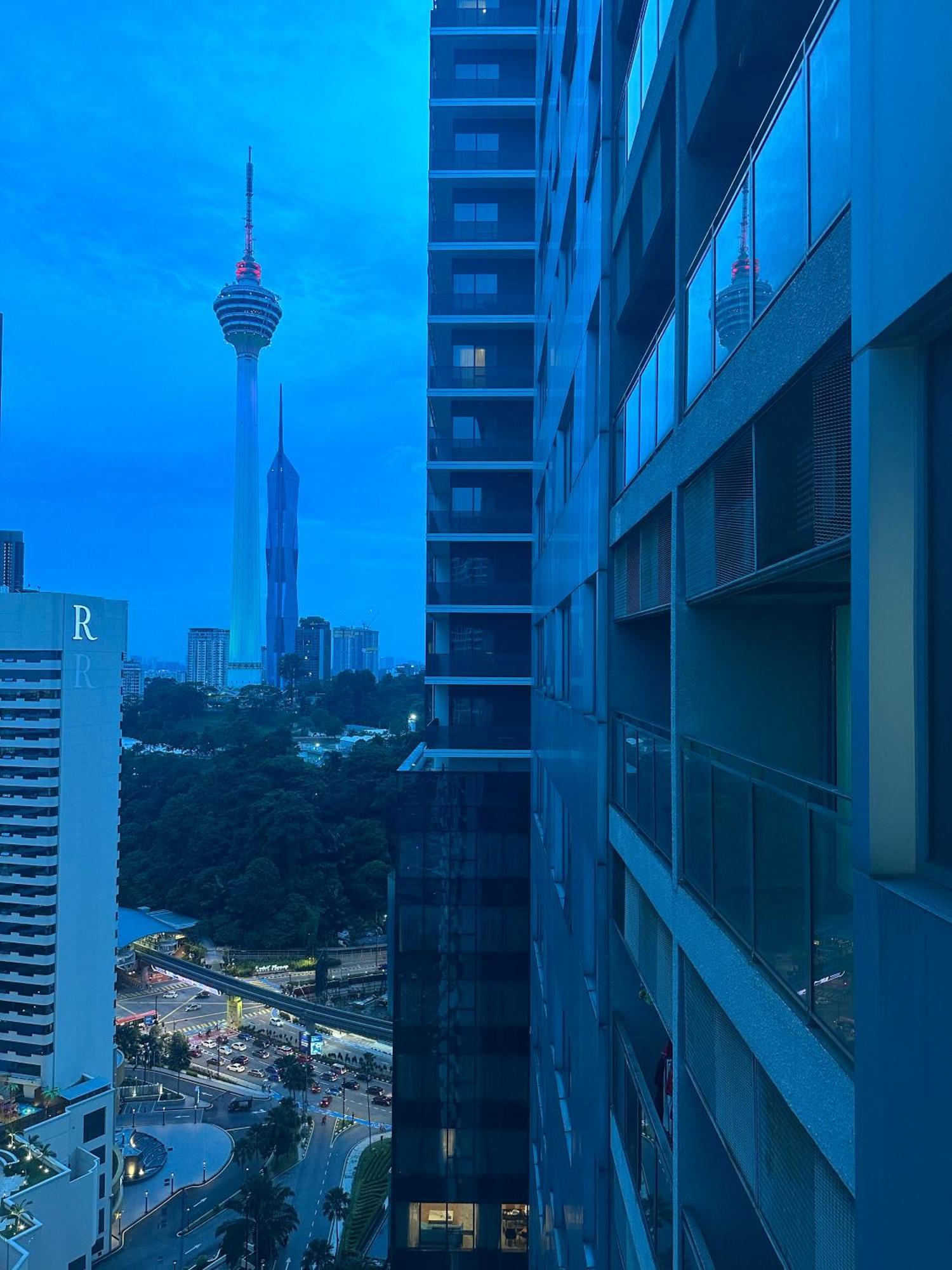 Klcc Dorm Hostel Kuala Lumpur Exterior photo